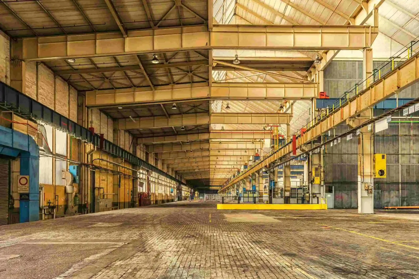 The ultimate guide to investing in Industrial real estate